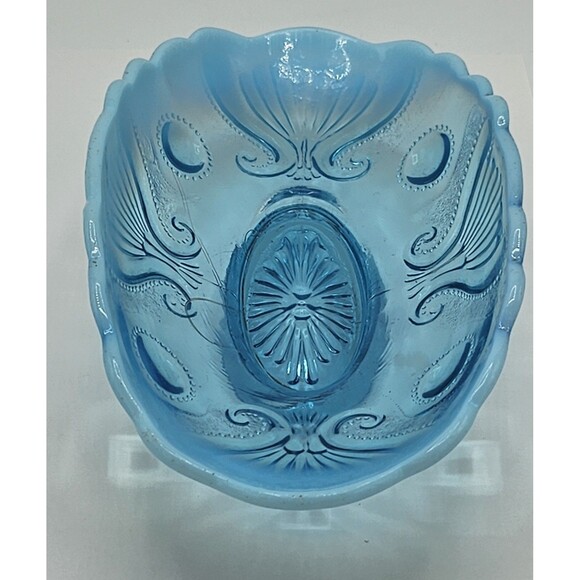 Beautiful Vintage Jefferson Glass Jewel & Fan Blue Opalescent 8.75" Pickle Dish - Picture 4 of 16